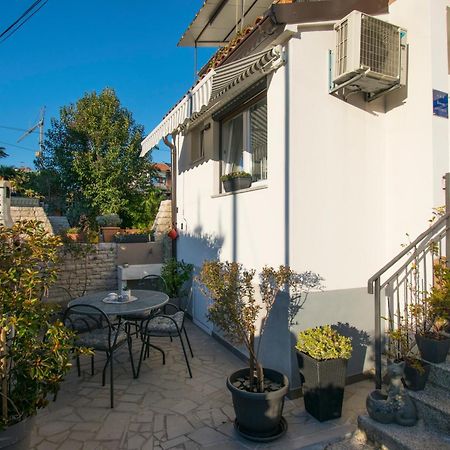 Apartment Edera, Near The Town In A Quiet Location Rovinj Ngoại thất bức ảnh