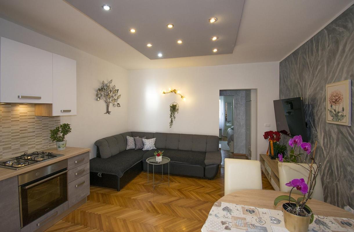 Apartment Edera, Near The Town In A Quiet Location Rovinj Ngoại thất bức ảnh